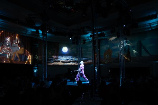 Riders on the Storm, performance, Magritte room © Koen Vanmechelen, 2022, photo by Kris Vervaeke Riders on the Storm, performance, Magritte room © Koen Vanmechelen, 2022, photo by Kris Vervaeke