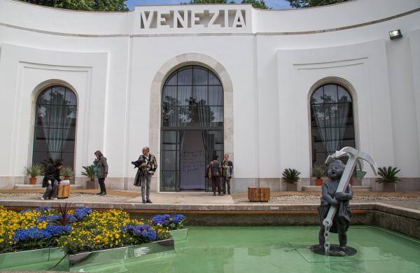 Looking for the Ark, Pavilion of Venice, Giardini © Koen Vanmechelen
