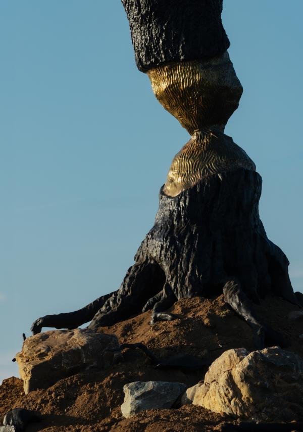 Future Fossil © Koen Vanmechelen, photo by Lieven Geuns