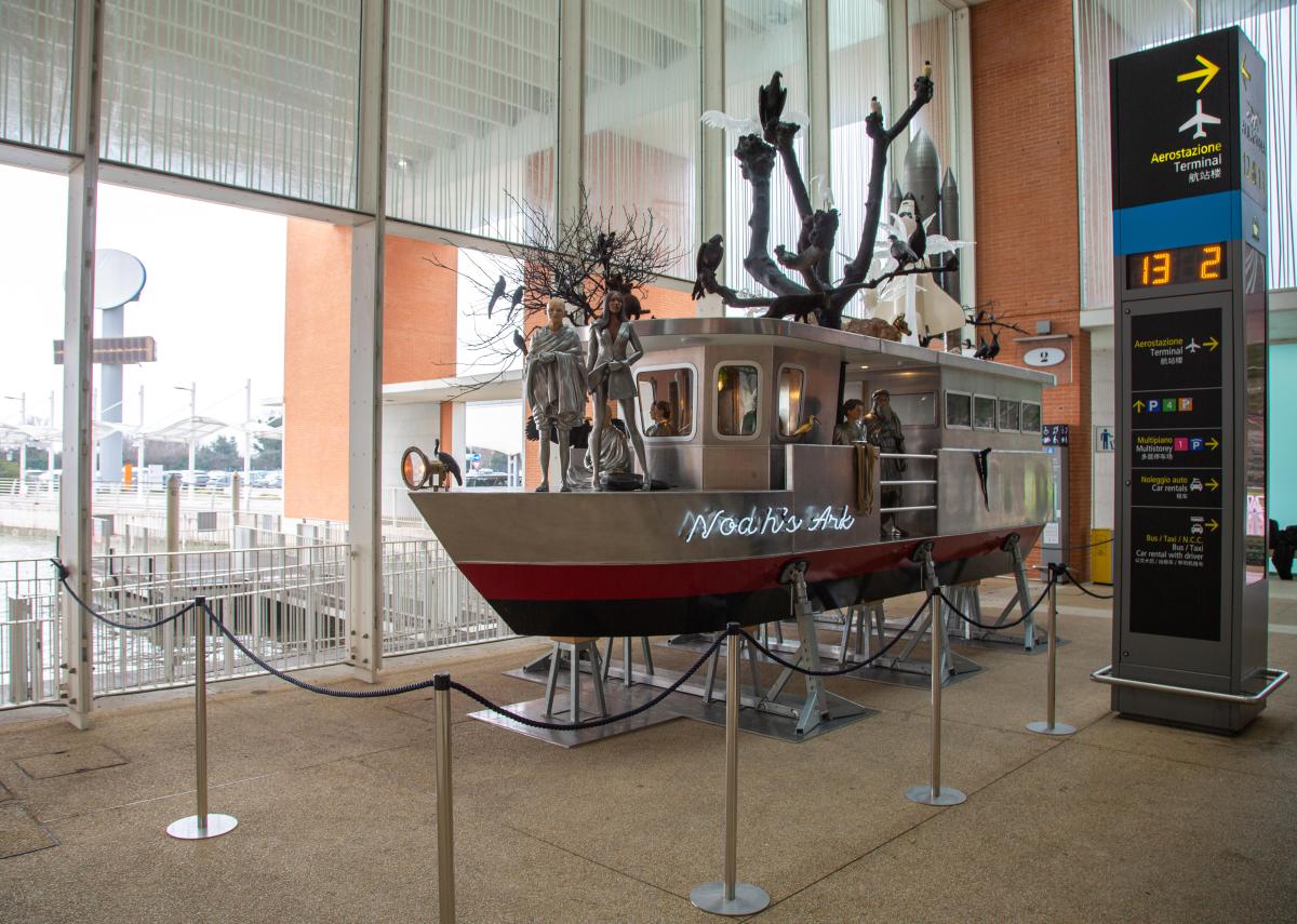 Noah's Ark, Venice Marco Polo airport, photo by Stoffel Hias Noah's Ark, Venice Marco Polo airport, photo by Stoffel Hias